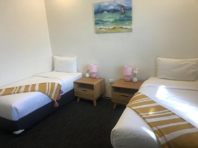 Gunyah Hotel Belmont Esterno foto