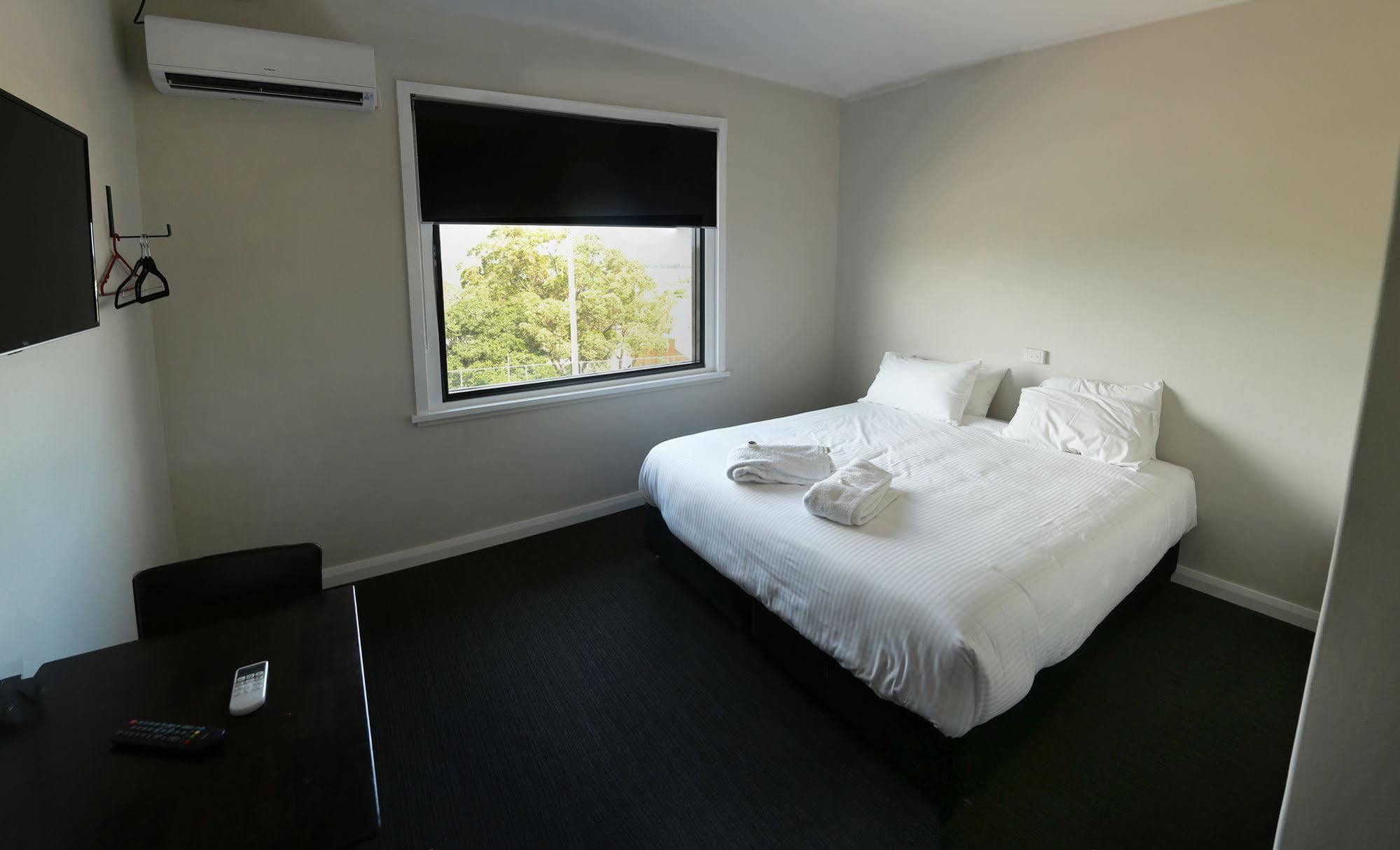 Gunyah Hotel Belmont Esterno foto